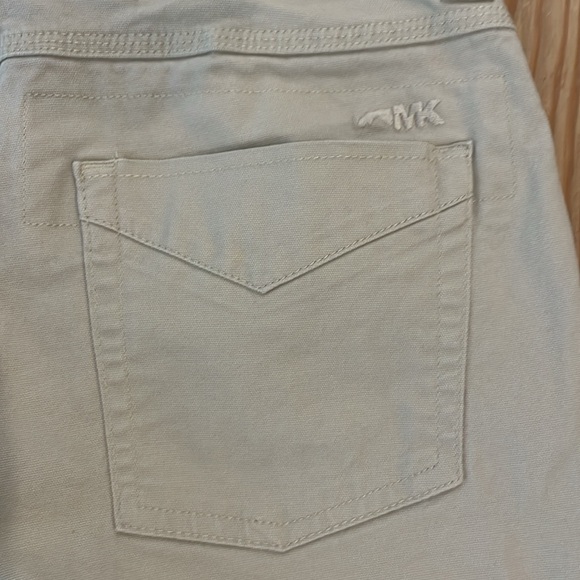 Mountain Khakis 30x32 - Picture 4 of 6